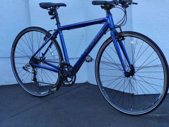 Carerra Gryphon Flatbar Road Bike In Excellent Condition. No Offers
