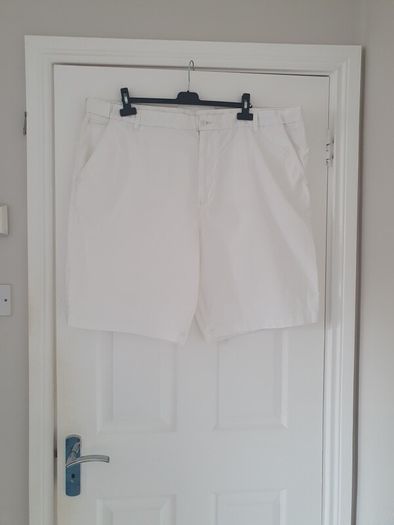 Mens shorts Size 46 inch