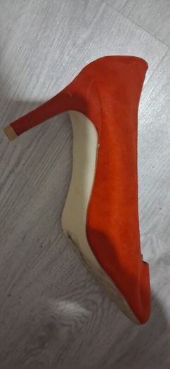 heels