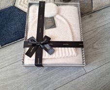Hat and Scarf set