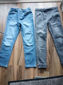 Boys jeans 8 to 9yo