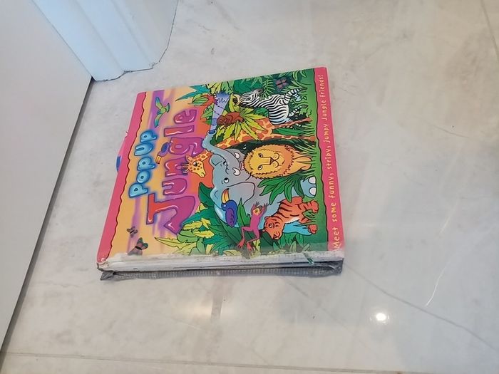 Pop Up Jungle book