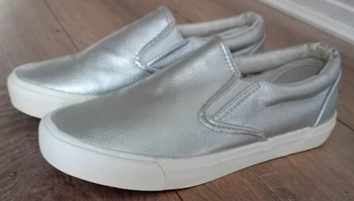 Ladies Sneakers NEW