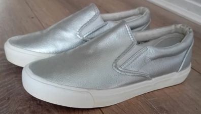 Ladies Sneakers NEW