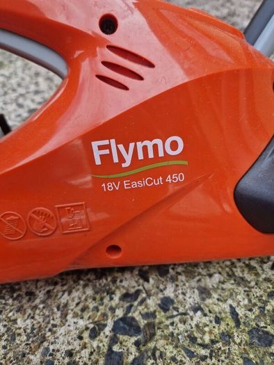 Flymo esaicut 450 18v hedge trimmer