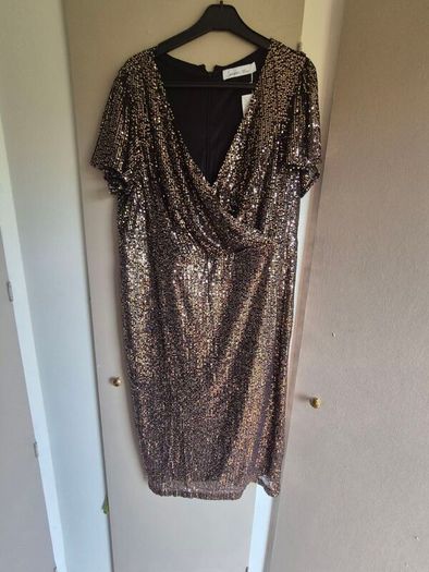 yours curves sequin dress new size 24 postage included