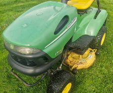 John Deere Lr175 ride on mower Delivery