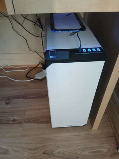 Gaming PC RX 5700XT - Ryzen 7 3700x