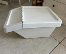 Storage boxes and bins