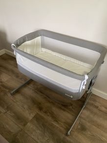 bedside crib