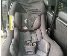 Turtle air by nuna car seat and isofix