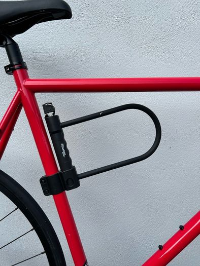 State Bicycle 4130 Montoya Steel Fixie 59cm excellent condition