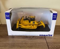 Model Komatsu Bulldozer 1:50