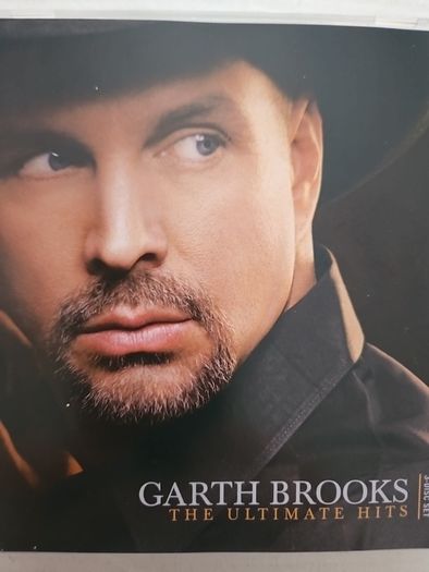 Garth Brooks  - The Ultimate Hits. 2 CD + DVD.