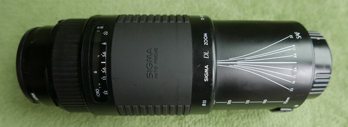 Sigma Apo Macro Af 75-300mm F/4-5.6 For Minolta/sony A-mount From Japan