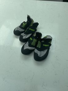 Kids Rock Climbing Shoes size 34