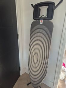 Barbantia ironing board