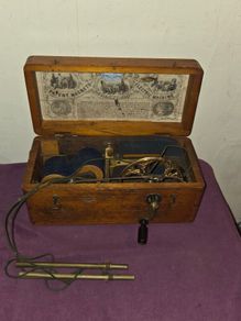 Antique Magneto Shock Therapy Machine