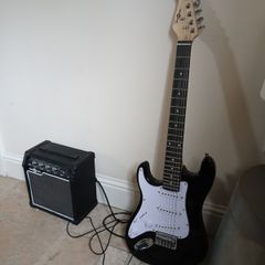 Left Handed Guitar Pack
