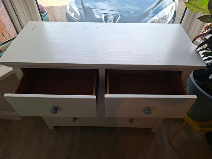 Chest of Drawers