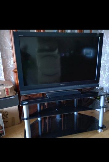 Sony Bravia 40 INCH / Not Smart