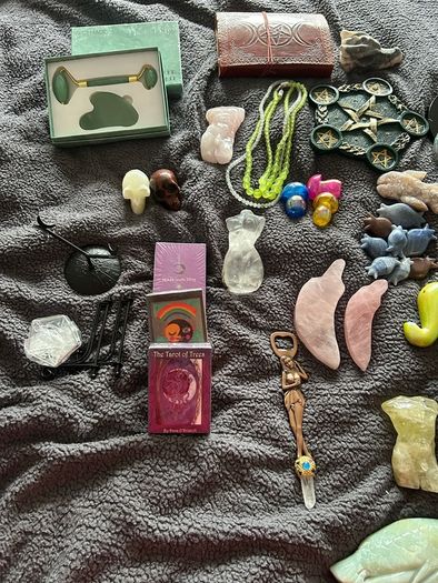Shop closed job lot all different types of crystal