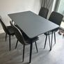 Table and chairs Image 2