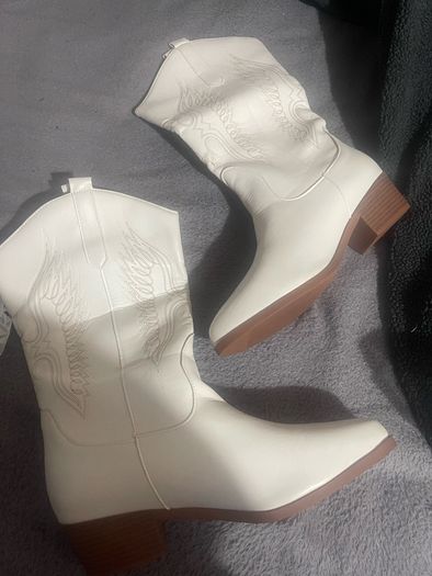 cowgirl boots
