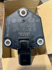 2016-2019 Transporter Oil Level Sensor 04L907660B