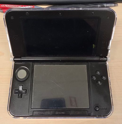 Nintendo 3DS XL