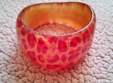 Bangle red golden leo