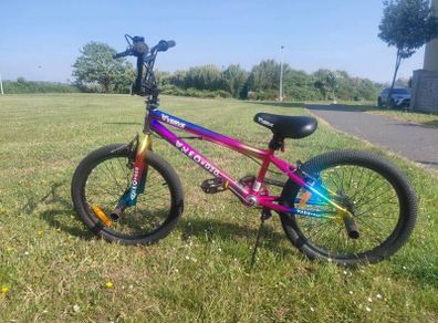 20 inch Verve BMX metallic rainbow bikr