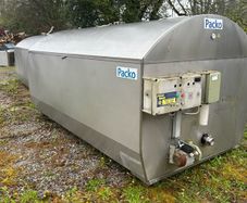 Bulk tank for water/fuel