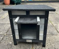 Outdoor cat house