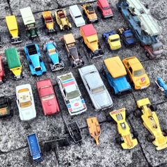 toys