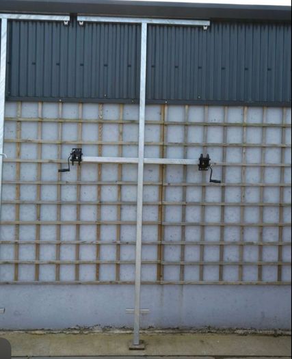 Clothesline t frame