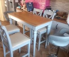 table and chairs