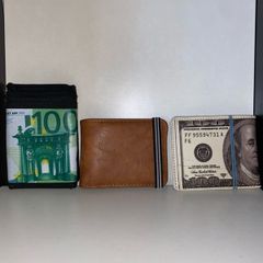wallets 3 euro each