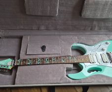 Ibanez JEM70V Steve Vai Signature