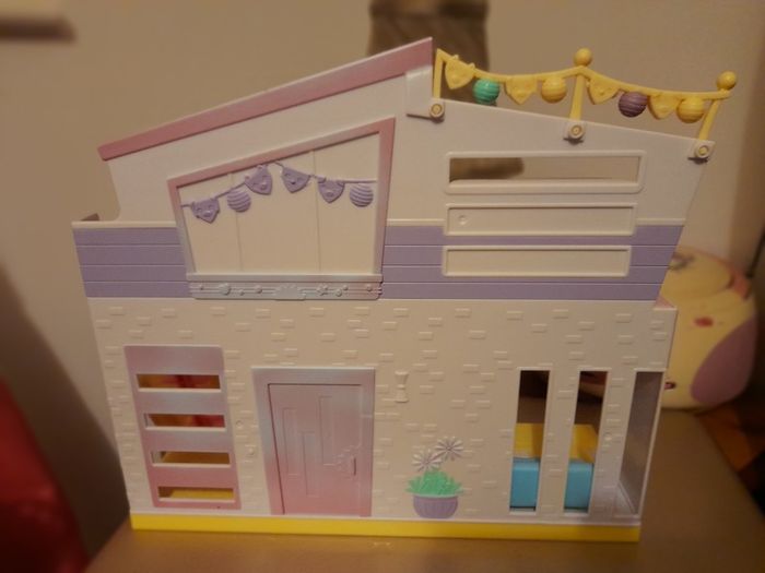 Doll  house  for  chopkin doll