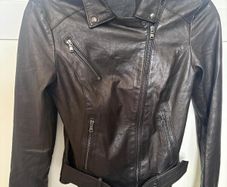 Kids leather jacket ( 9-10 years )