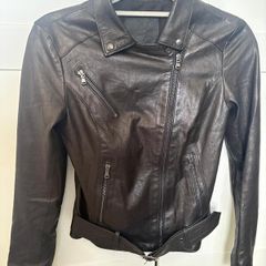 Kids leather jacket ( 9-10 years )