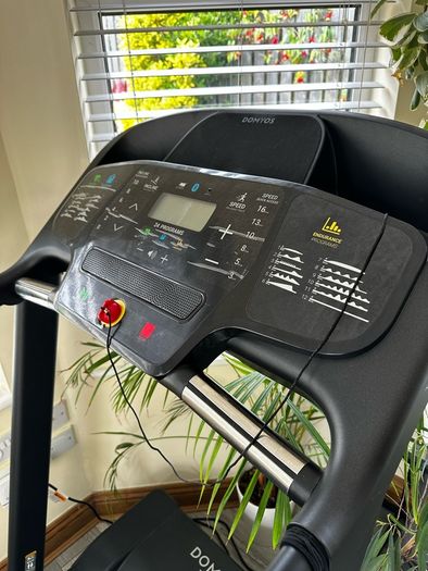 Decathlon Domyos T540C Foldable Smart Connected Incline Treadmill | Excellent Condition