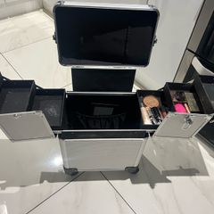 makeup