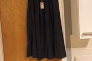 Dunnes  Stores  Gallery  Full Skirt.   S.14.    B.N.W.T.