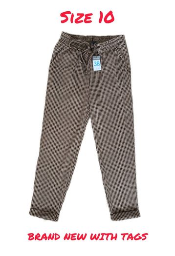 BRAND NEW Ladies Check Trousers: Size 10