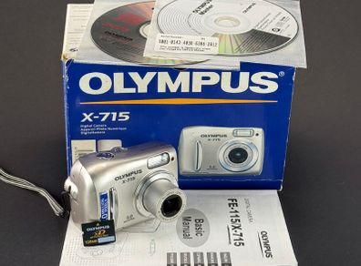 Olympus X-715 retro digital camera