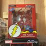 Exclusive Marvel / DC Figures Image 4