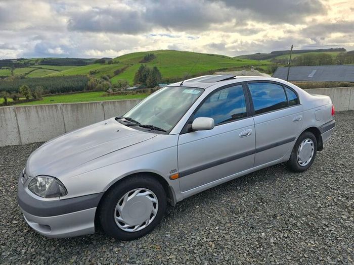 2001 Toyota Avensis d4d diesel