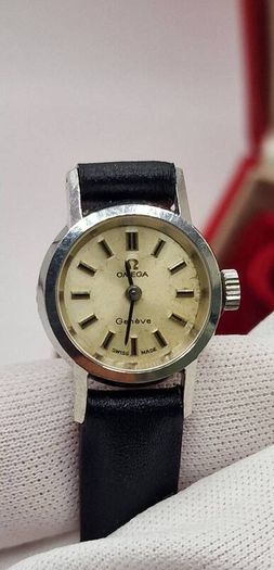 OMEGA Vintage wristwatch